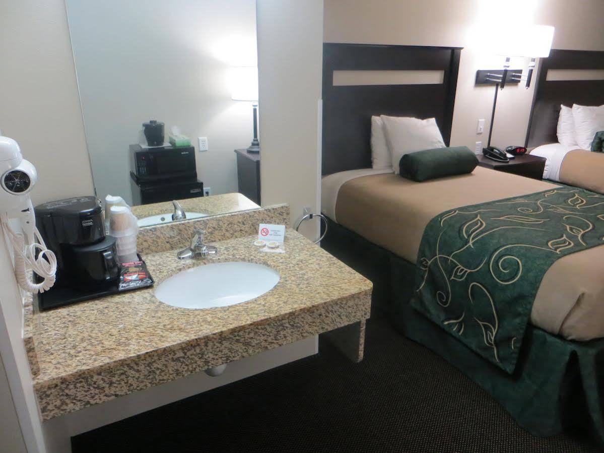 فندق Baymont By Wyndham Glenwood المظهر الخارجي الصورة